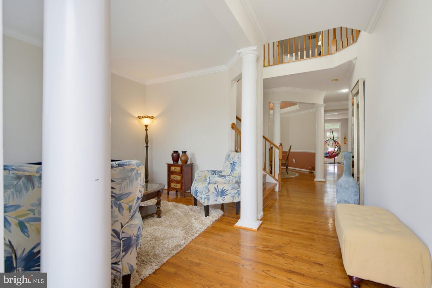 8742 Talbott Farm Dr Property Photo 3