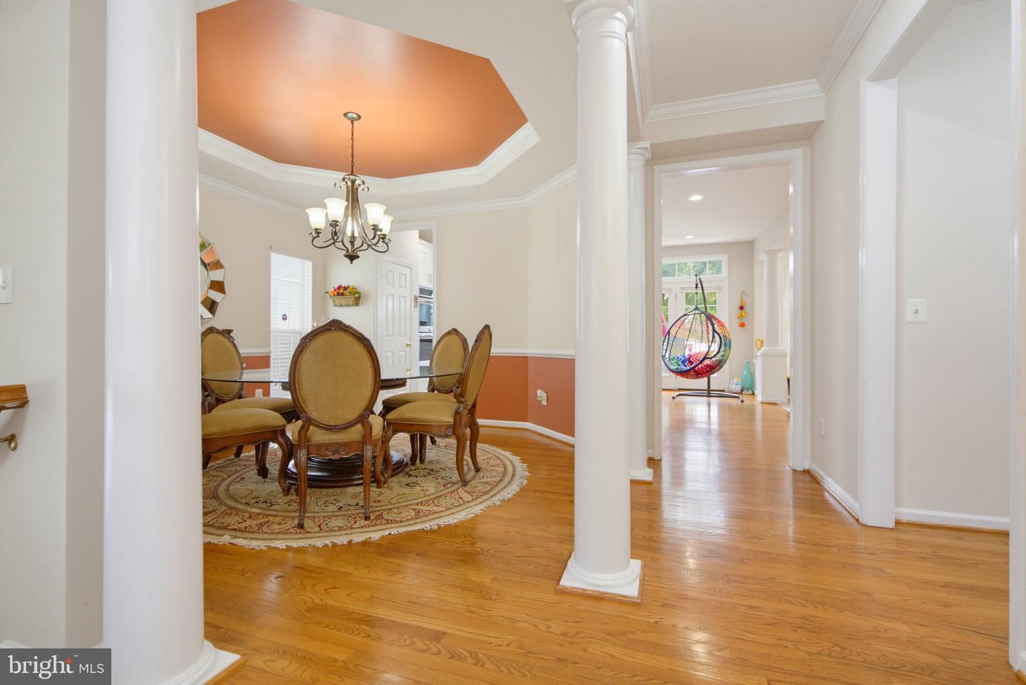 8742 Talbott Farm Dr Property Photo 8