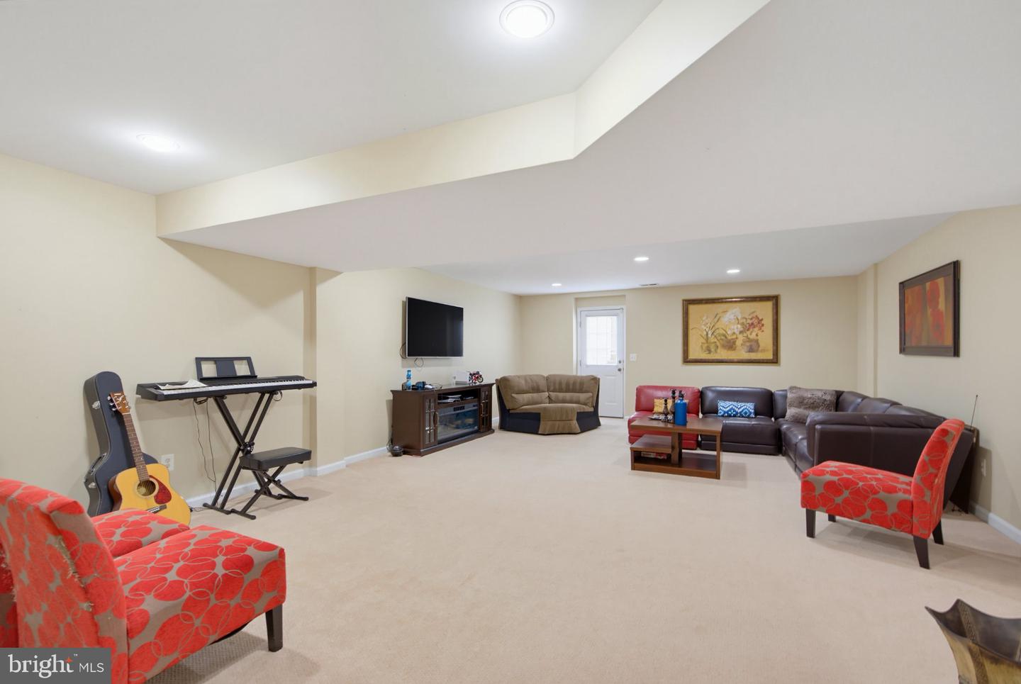 8742 Talbott Farm Dr Property Photo 32