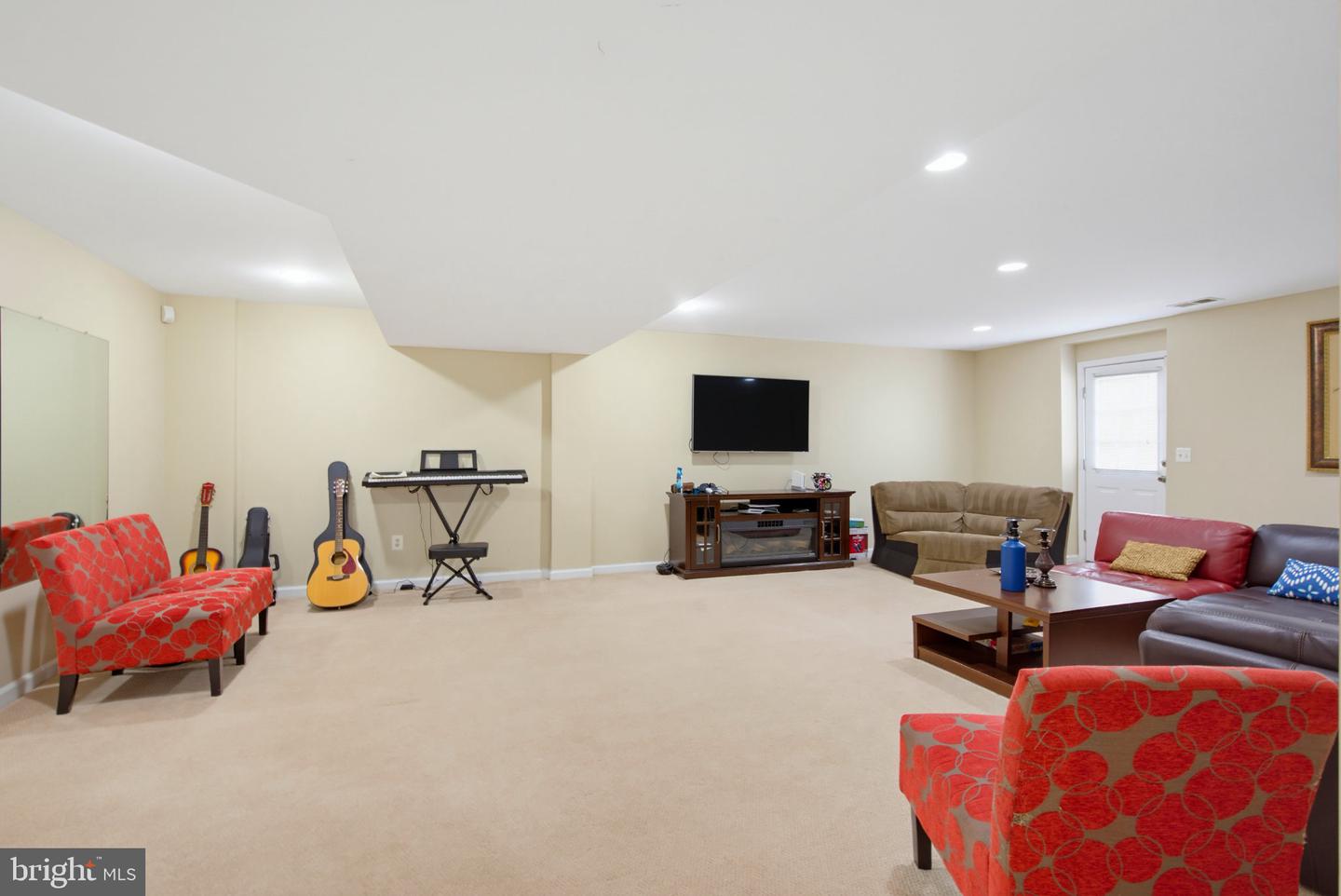 8742 Talbott Farm Dr Property Photo 34