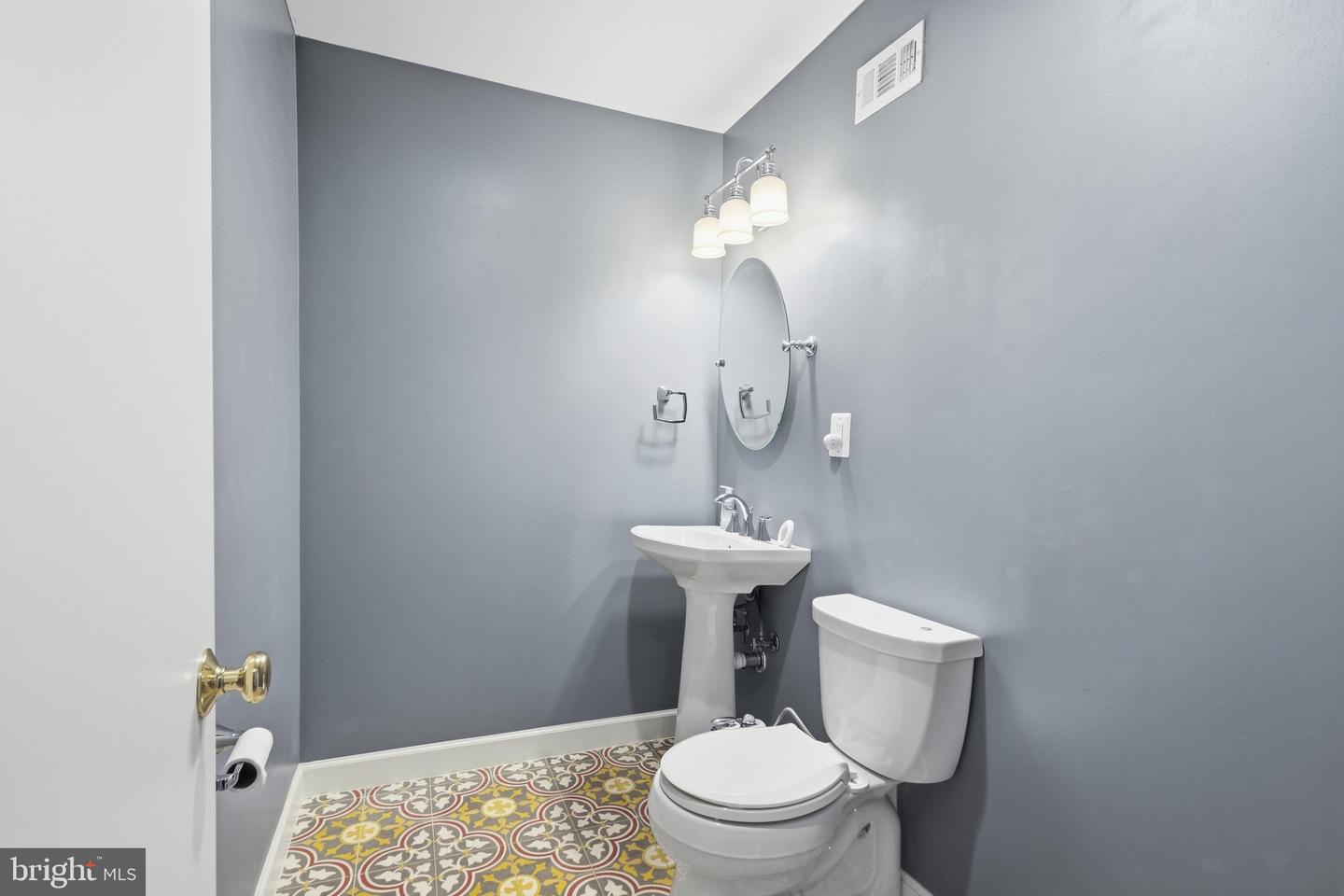 2025 Mock Orange Ct Property Photo 19