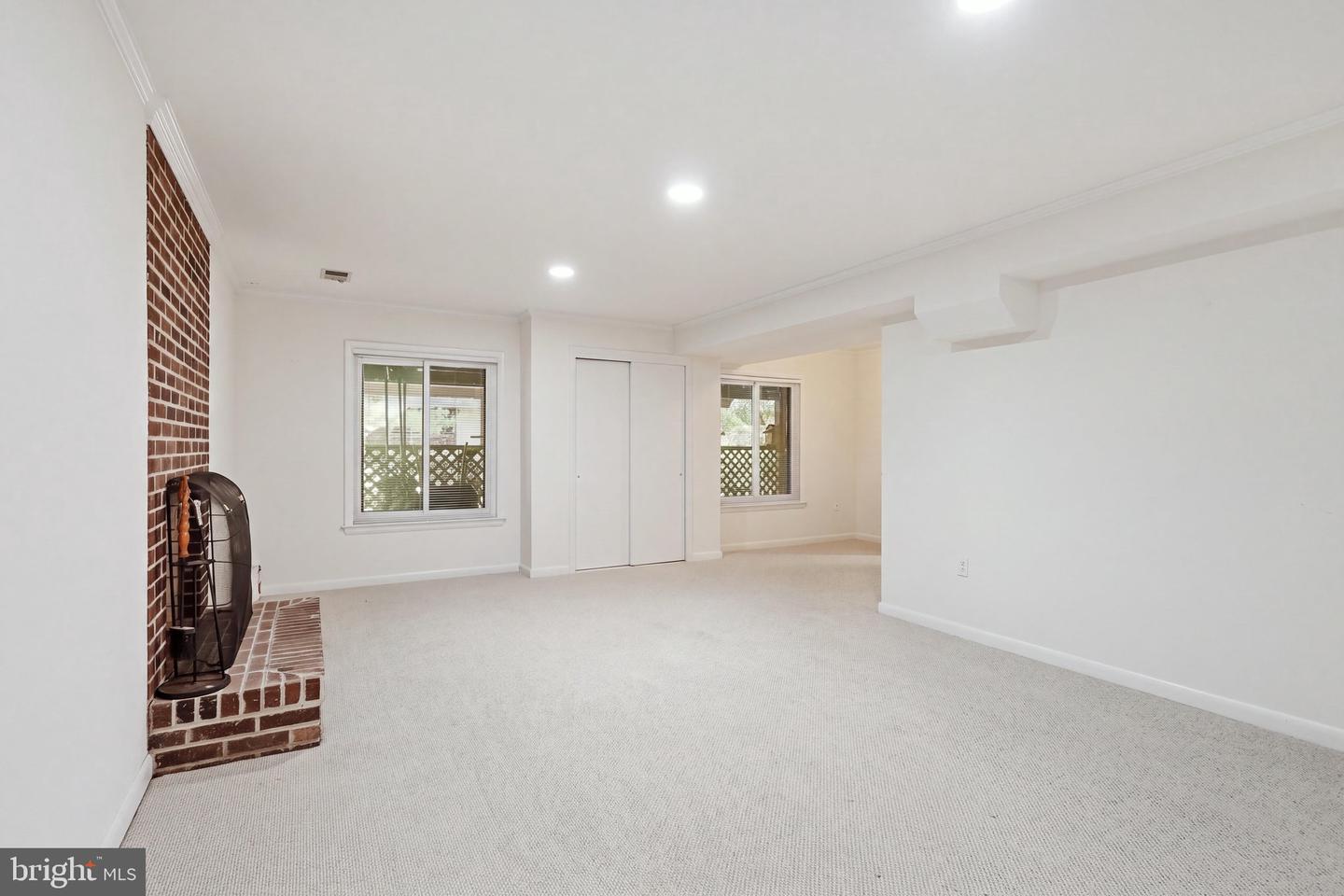 2025 Mock Orange Ct Property Photo 37