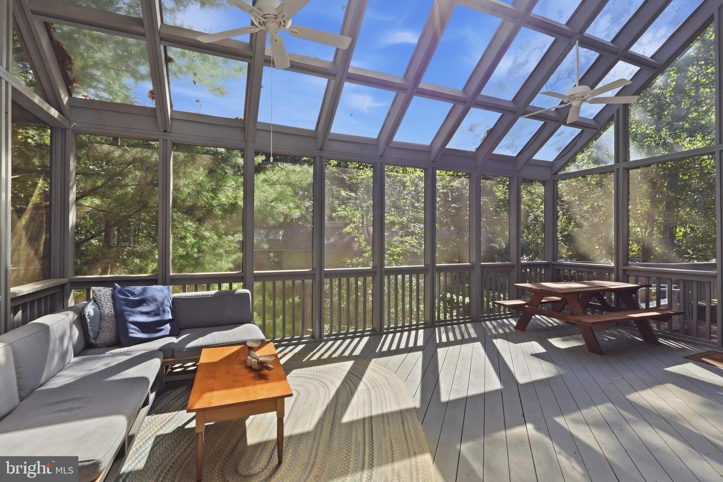 2025 Mock Orange Ct Property Photo 42