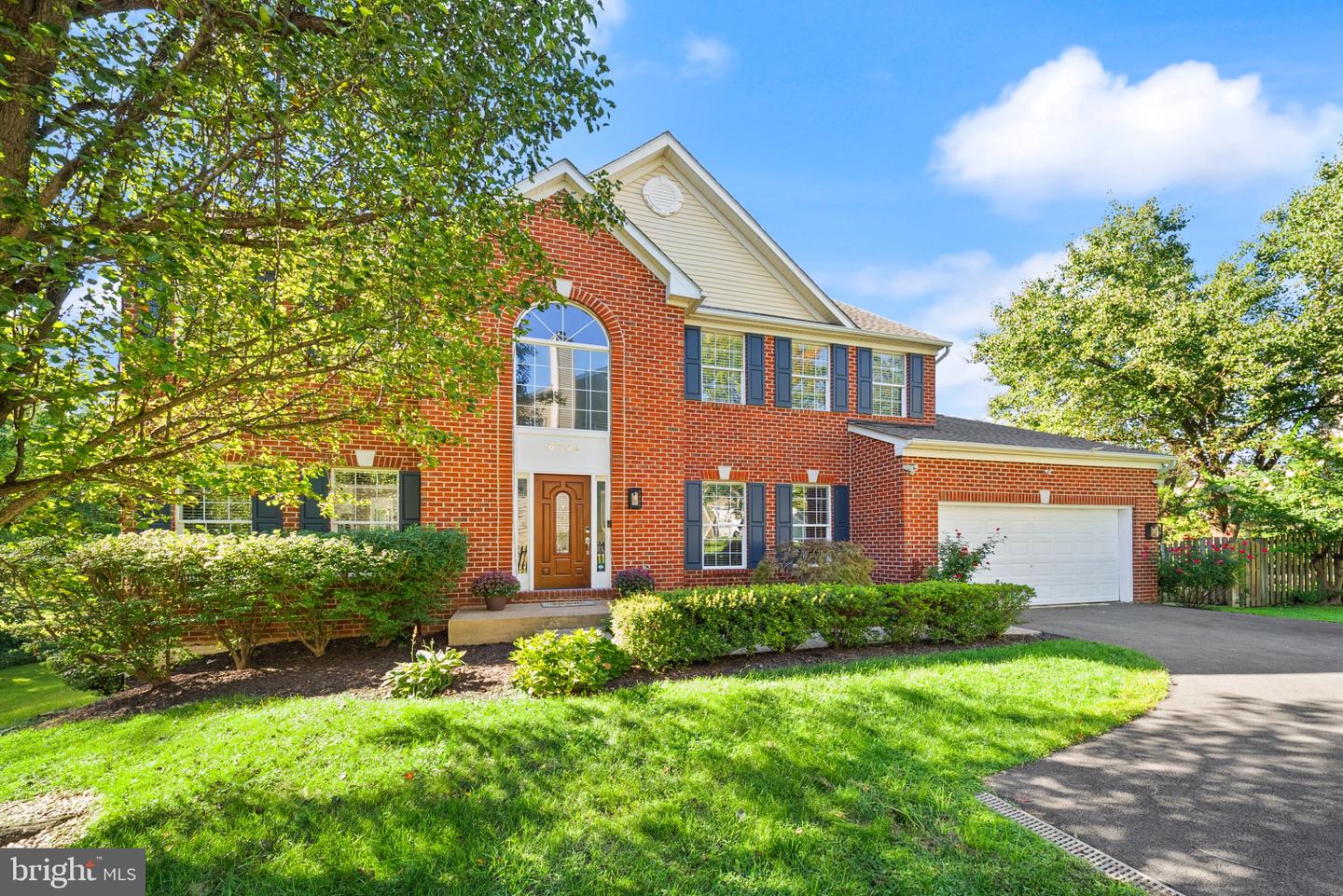6704 Mossy Bank Ln Property Photo 1