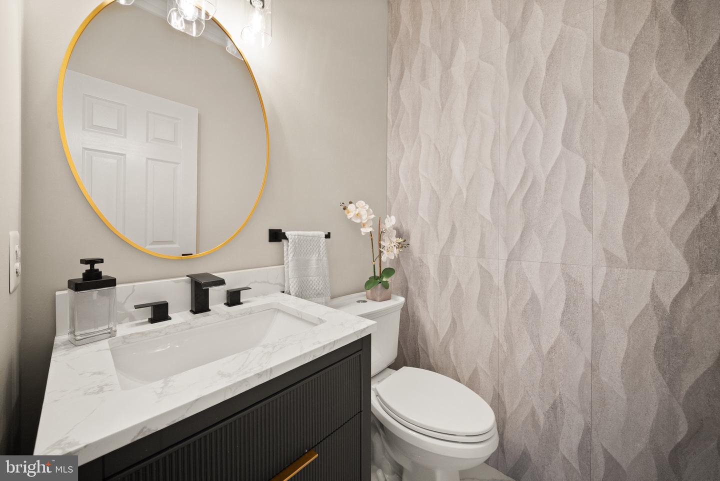 6704 Mossy Bank Ln Property Photo 24