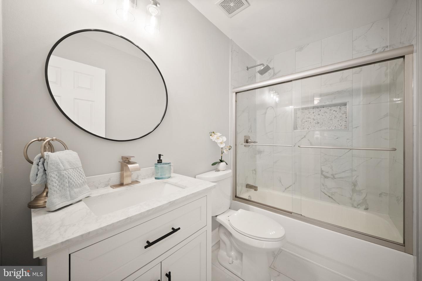 6704 Mossy Bank Ln Property Photo 40