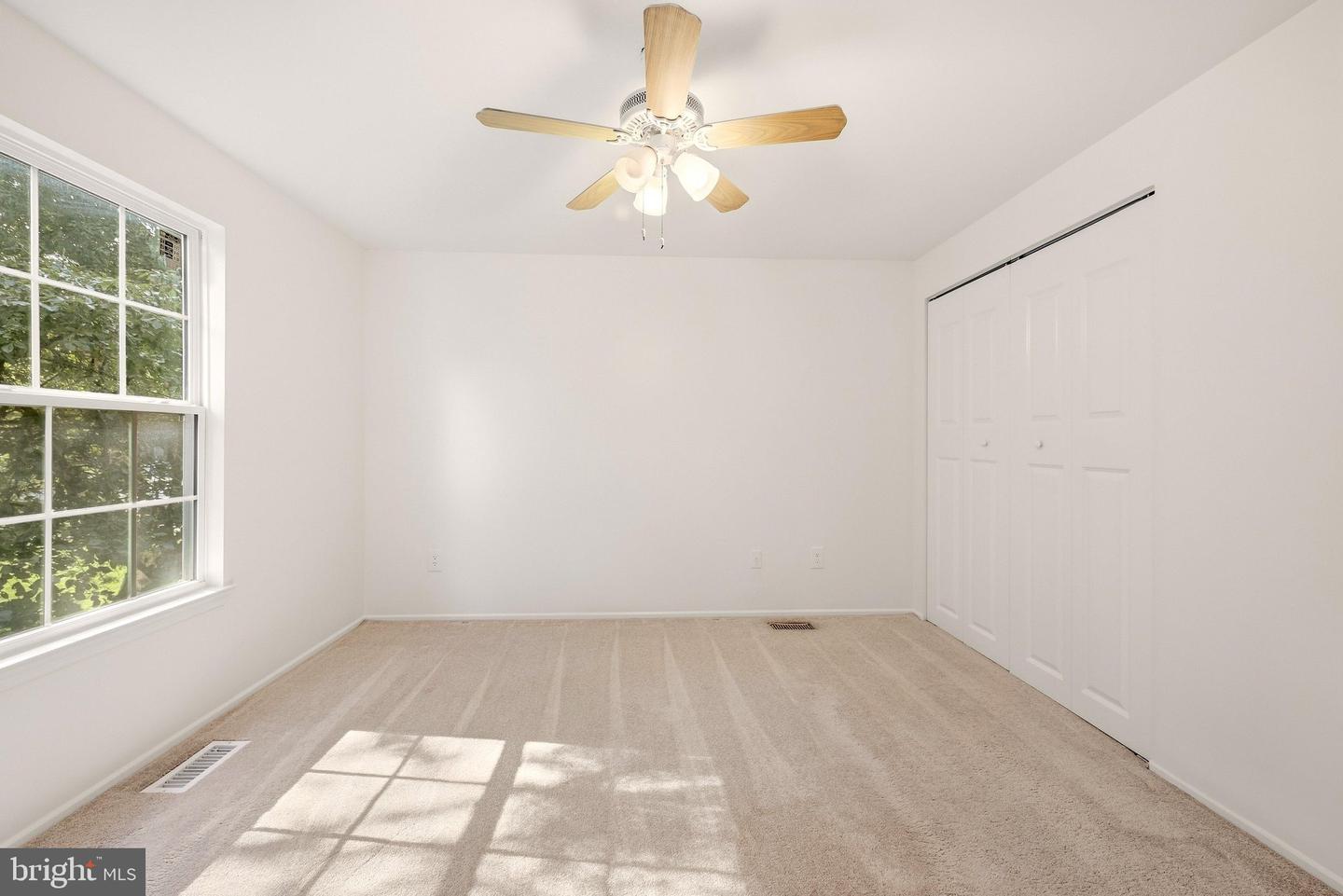 5986 Powells Landing Rd Property Photo 24