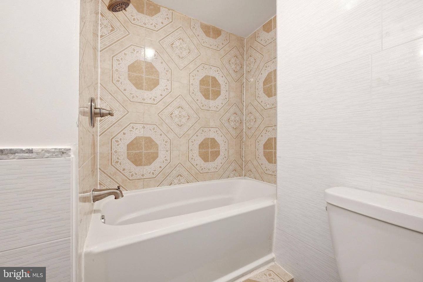 5986 Powells Landing Rd Property Photo 35
