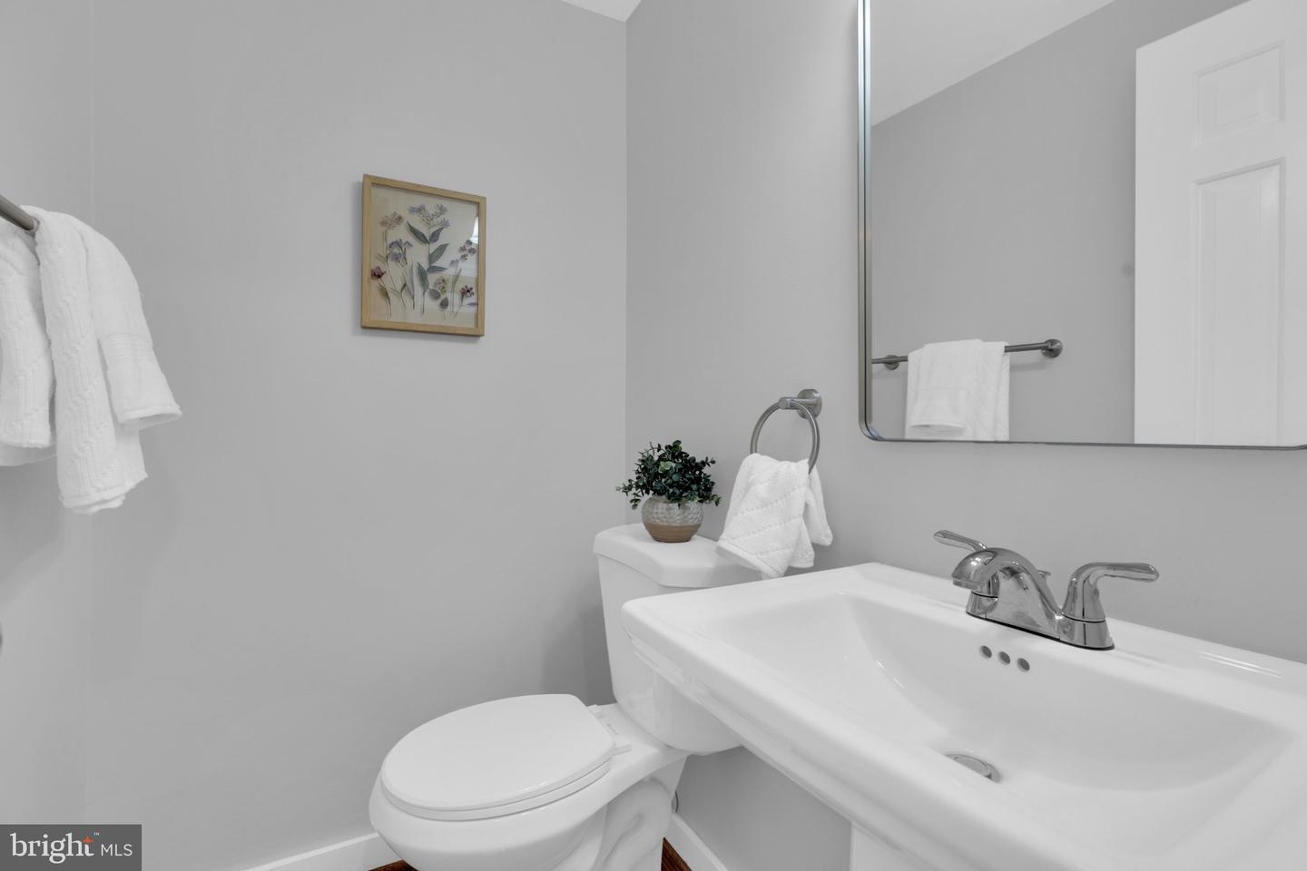 2283 Dosinia Ct Property Photo 25