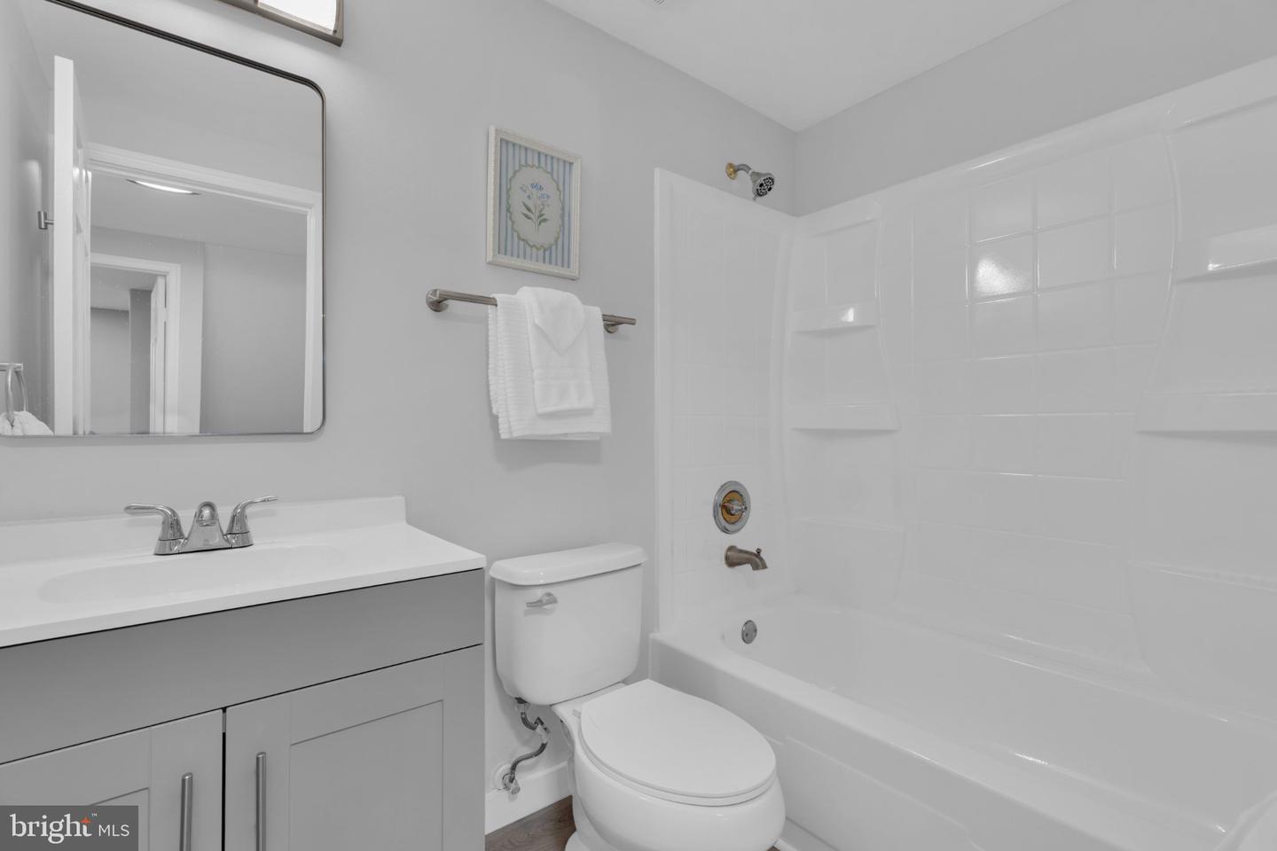 2283 Dosinia Ct Property Photo 36