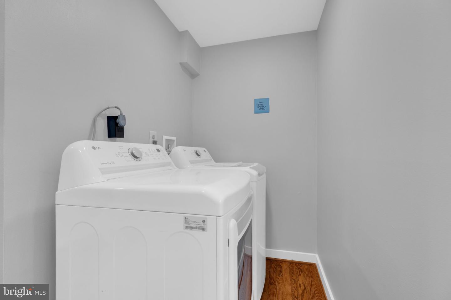 2283 Dosinia Ct Property Photo 51