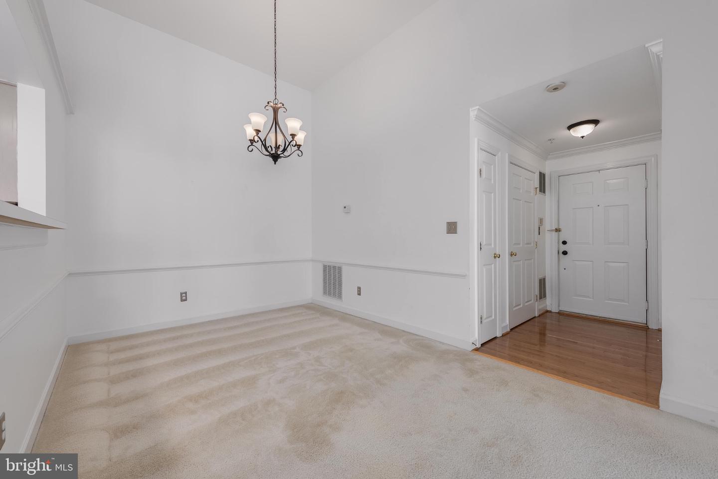 8301 Bluebird Way #k Property Photo 5