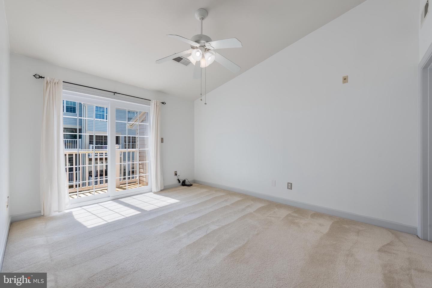 8301 Bluebird Way #k Property Photo 20