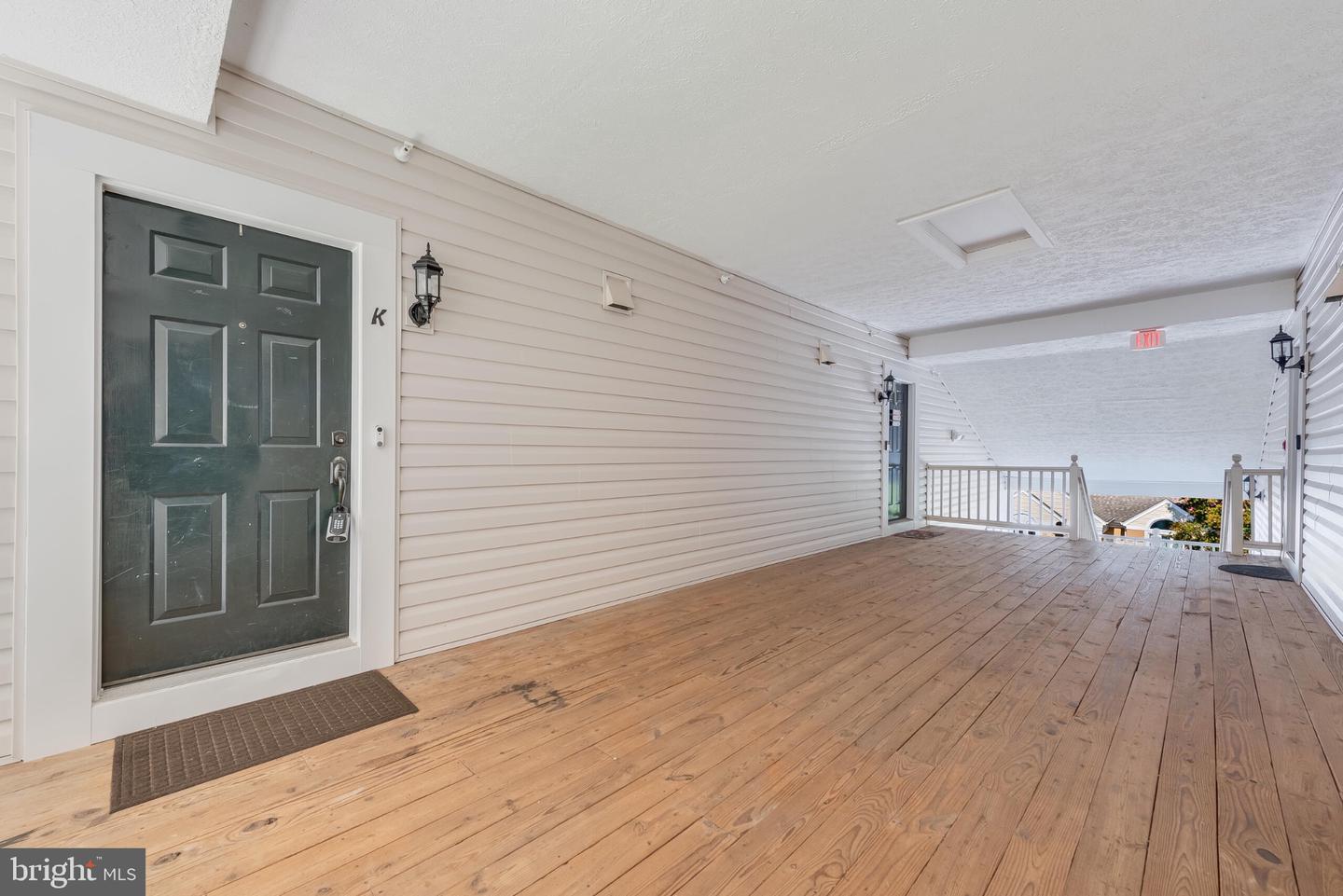 8301 Bluebird Way #k Property Photo 26