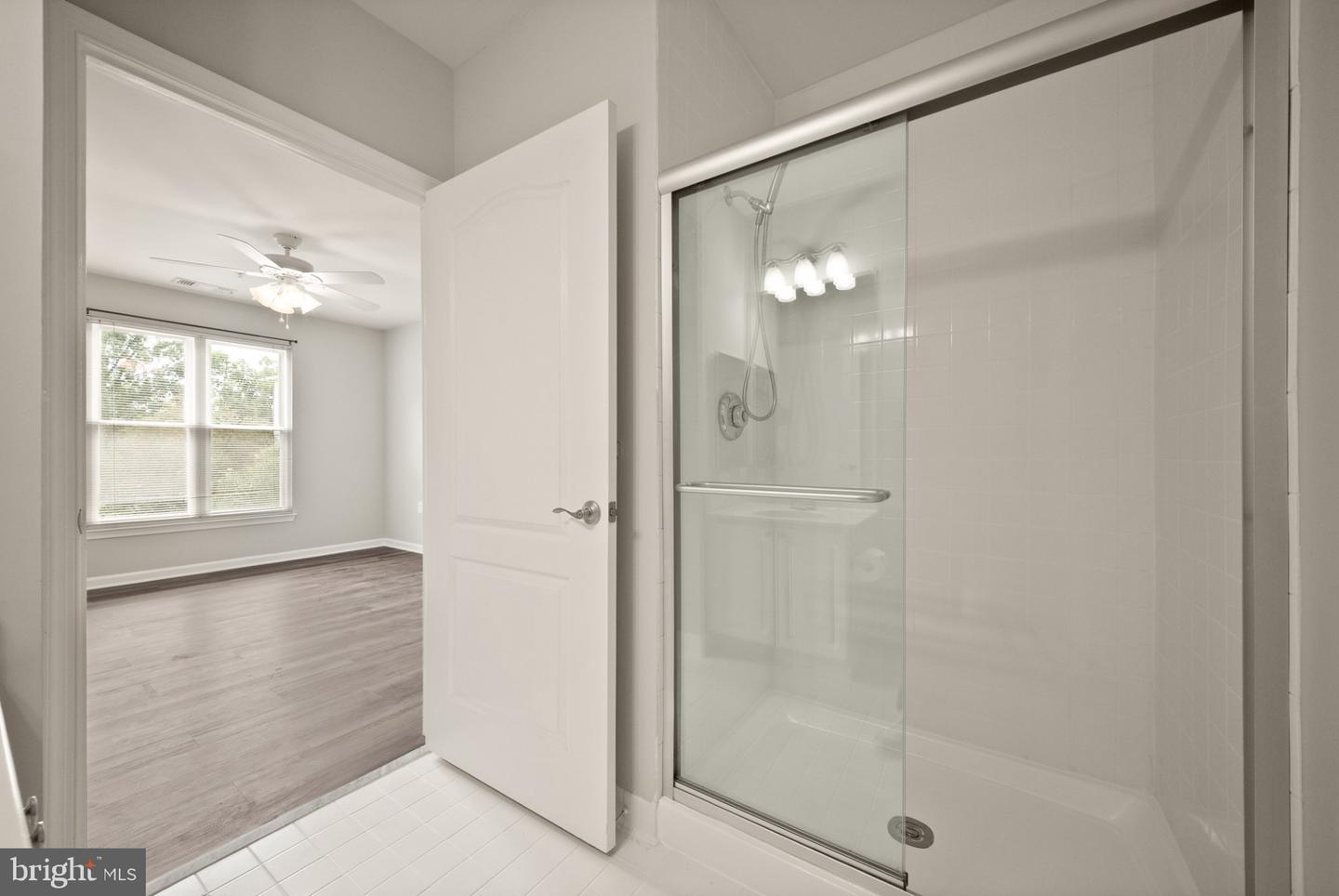 12913 Alton Sq #411 Property Photo 26