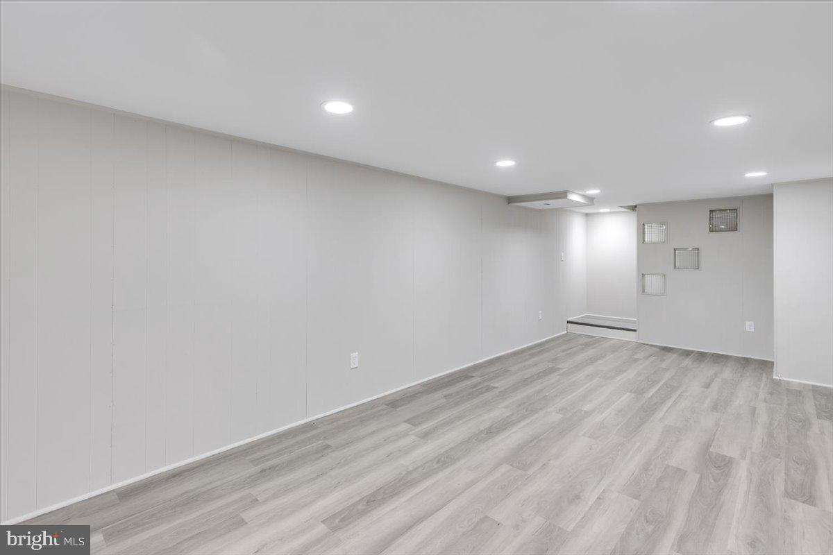 5605 Ventnor Ln Property Photo 16