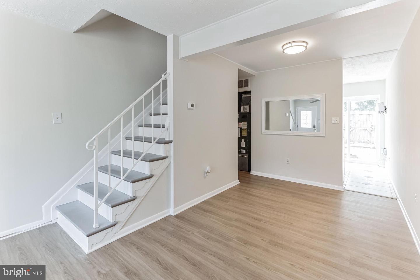 13802 Sauterne Way Property Photo 4