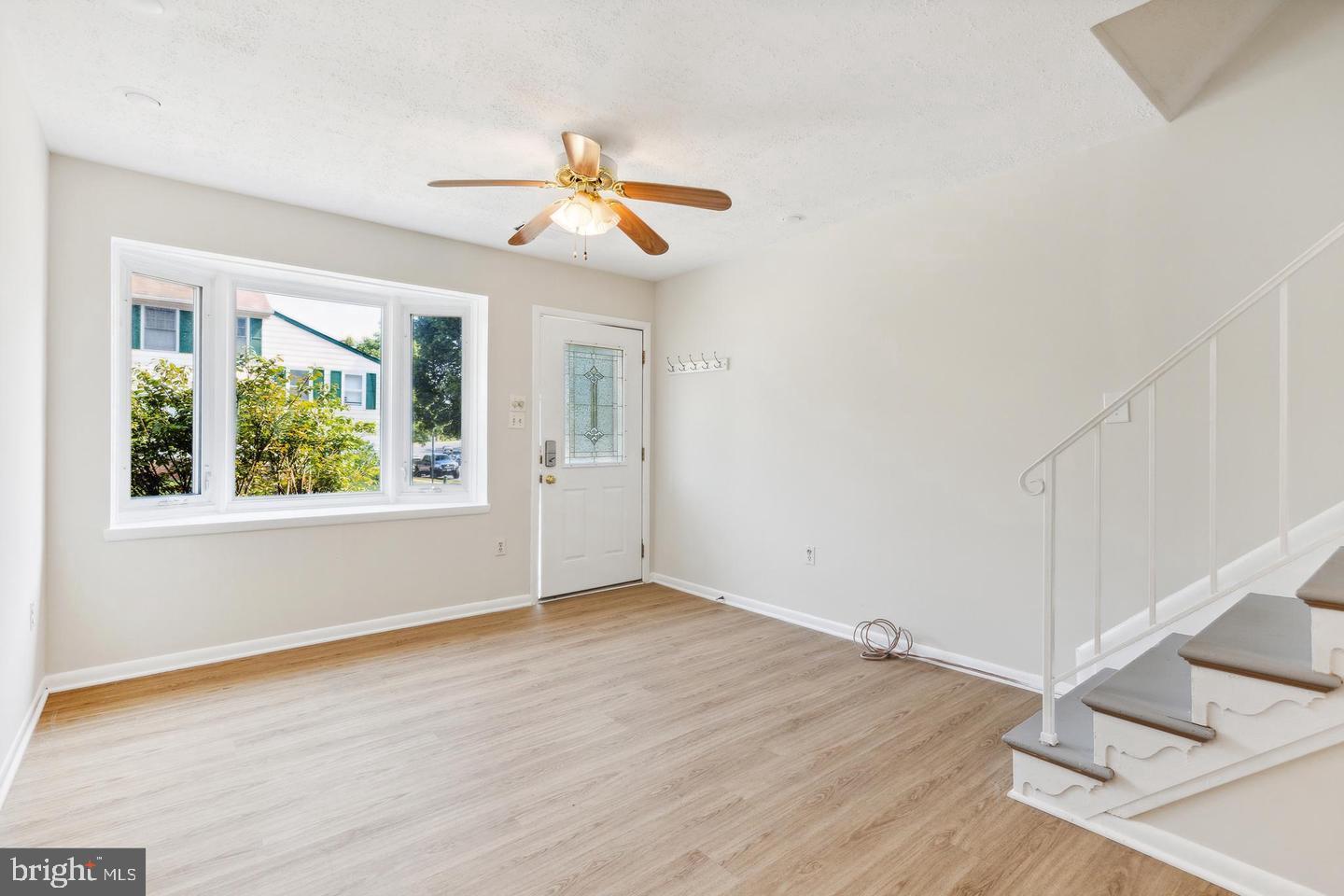 13802 Sauterne Way Property Photo 6