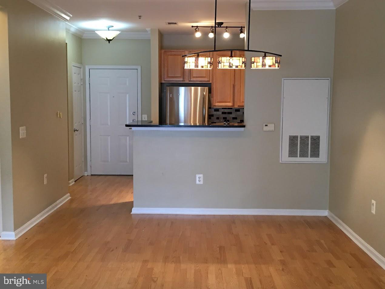 9490 Virginia Center Blvd #323 Property Photo 4