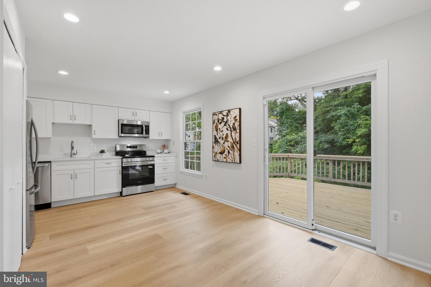 6351 Buffie Ct Property Photo 10