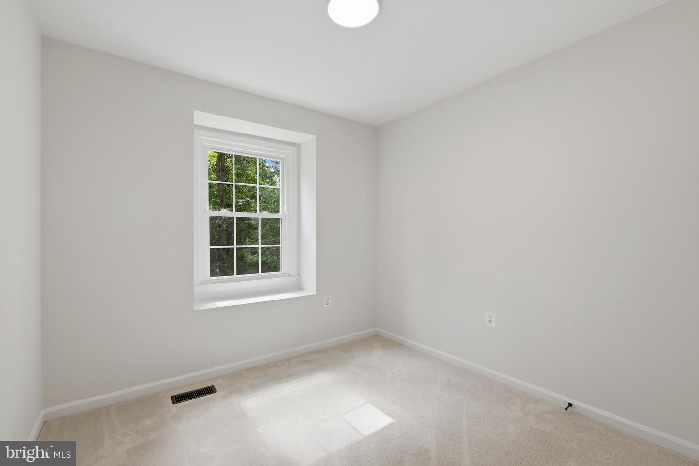 6351 Buffie Ct Property Photo 20