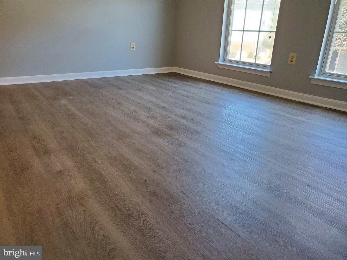 11314 Westbrook Mill Ln #201 Property Photo 14