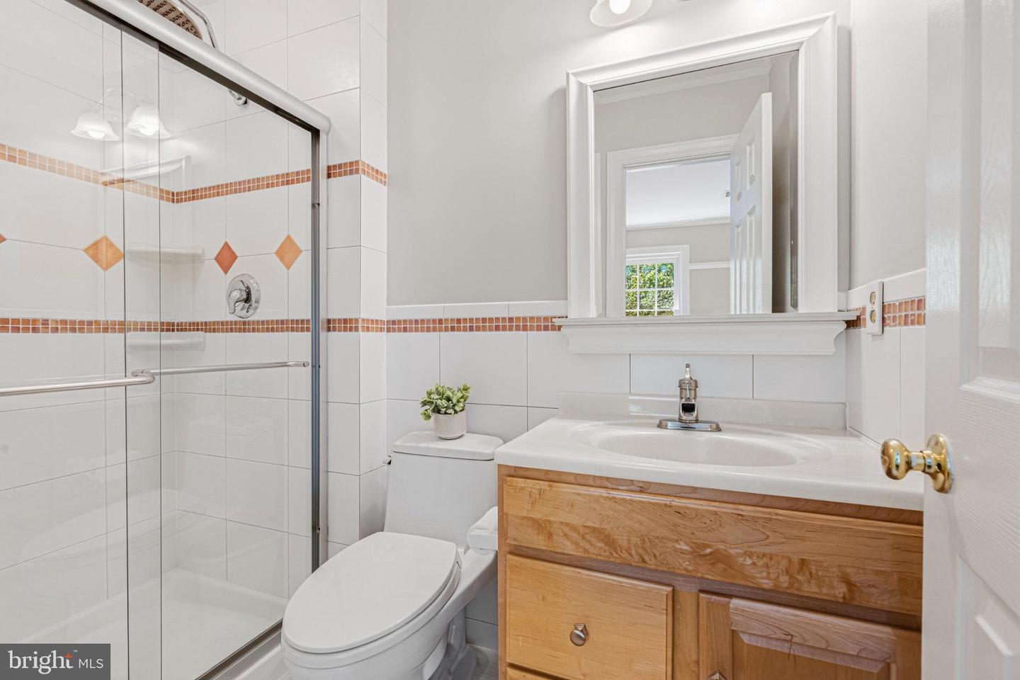 1236 Tottenham Ct Property Photo 47