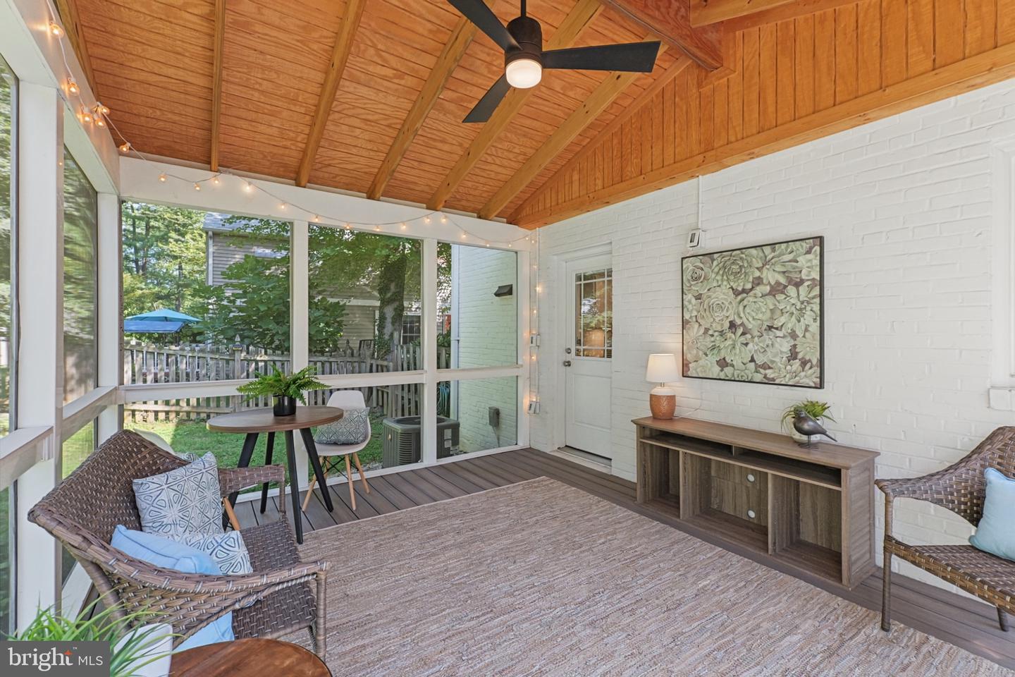3000 Marshall Property Photo 19