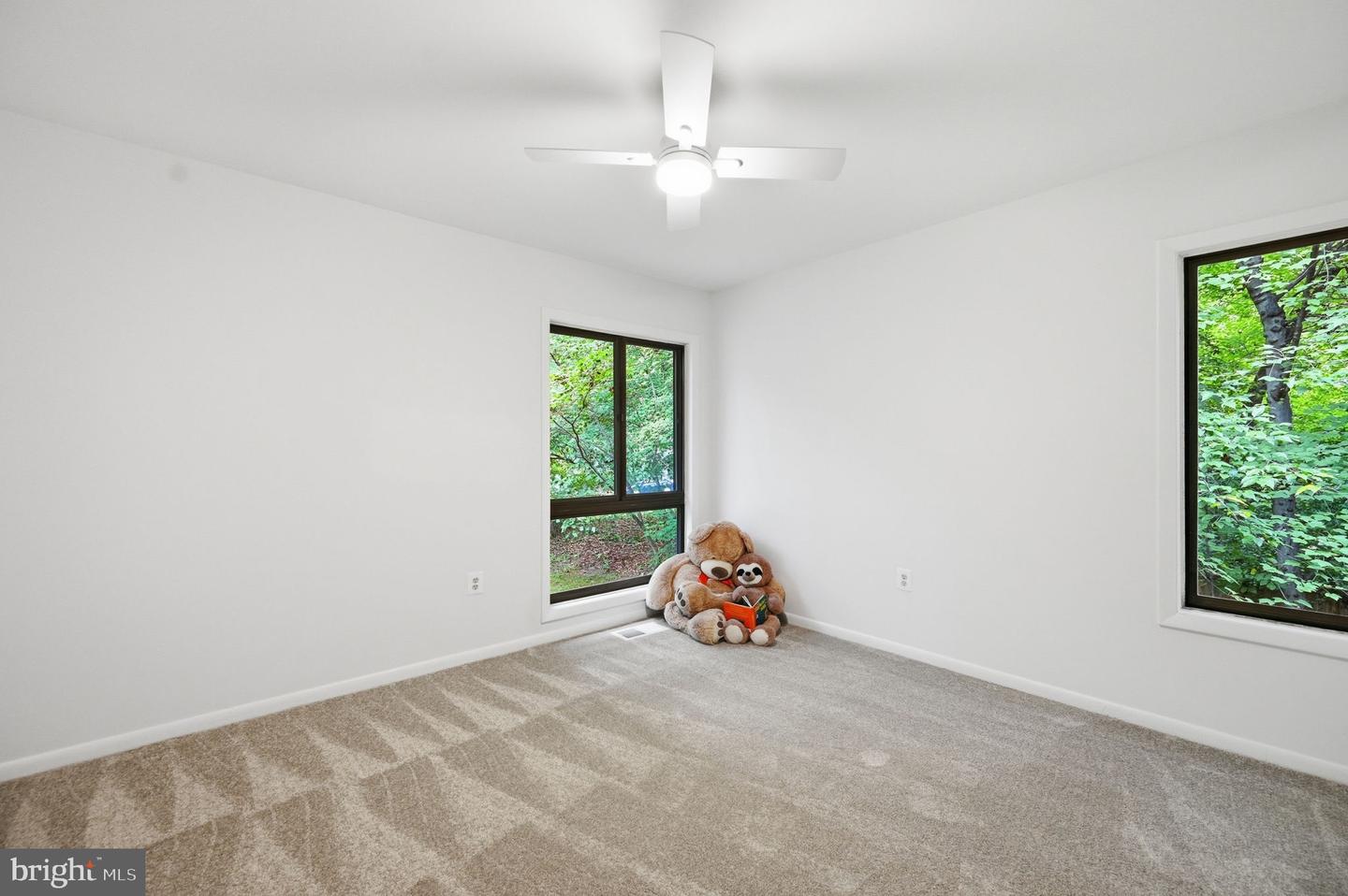10411 Hunter Ridge Dr Property Photo 40