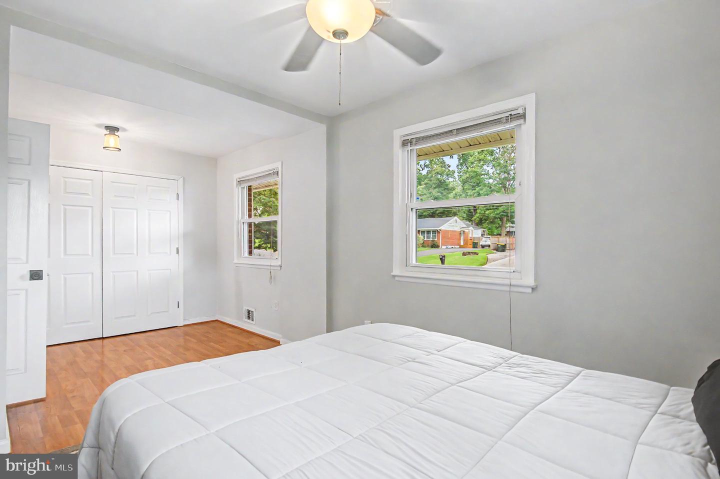 8901 Lagrange St Property Photo 38