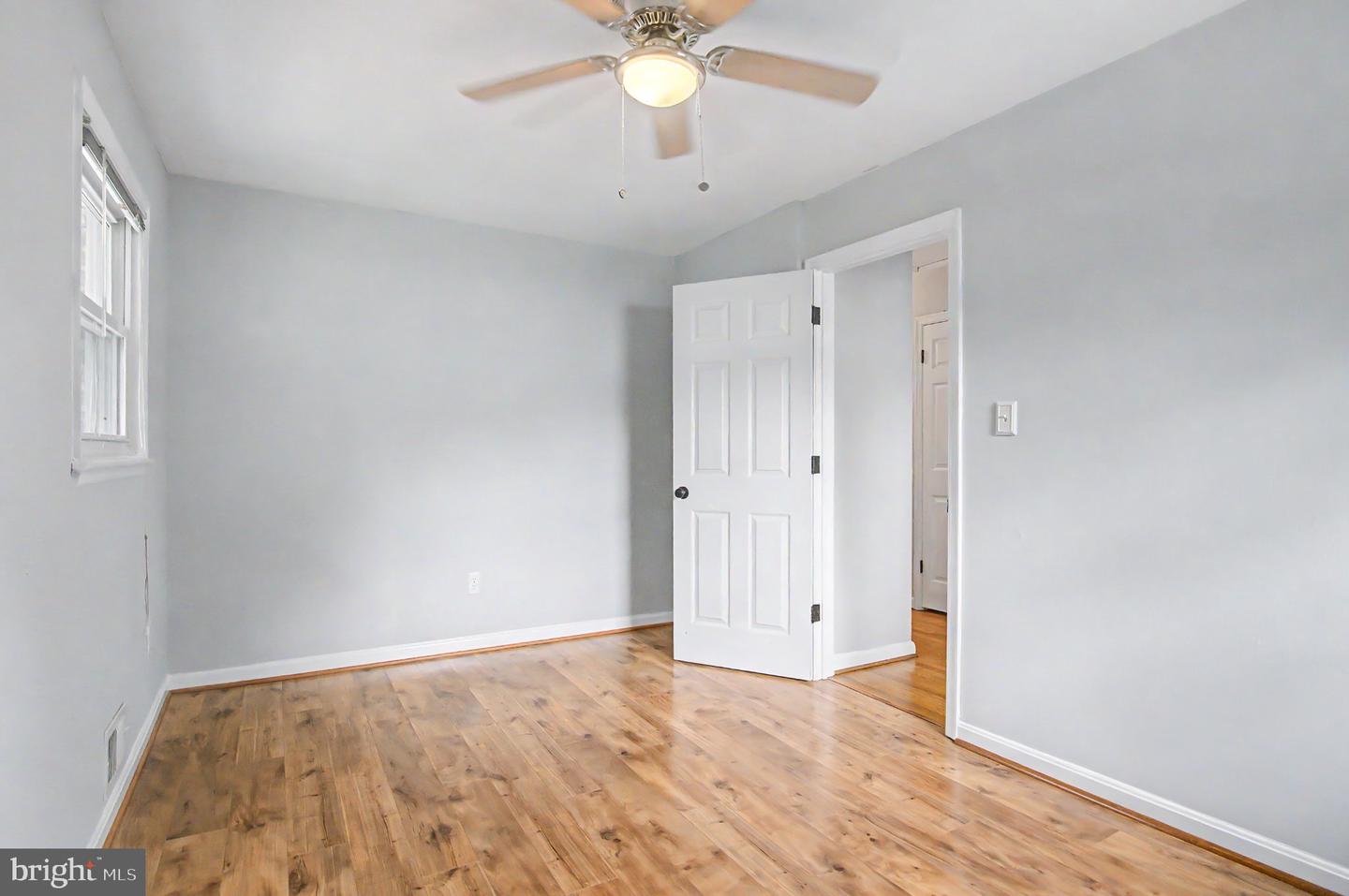 8901 Lagrange St Property Photo 41
