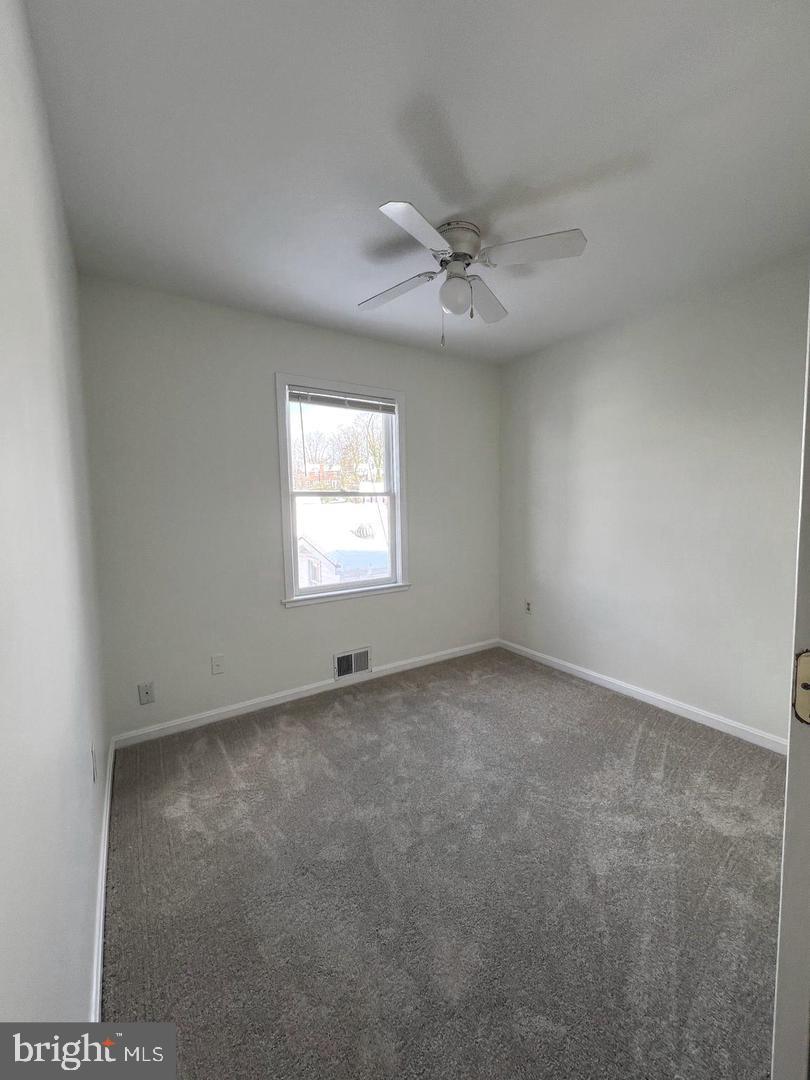 5831 Edgehill Dr Property Photo 13