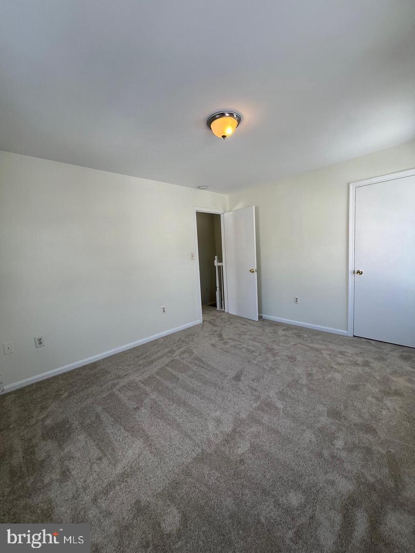5831 Edgehill Dr Property Photo 19