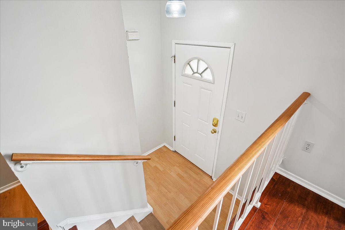 2374 Branleigh Park Ct Property Photo 4