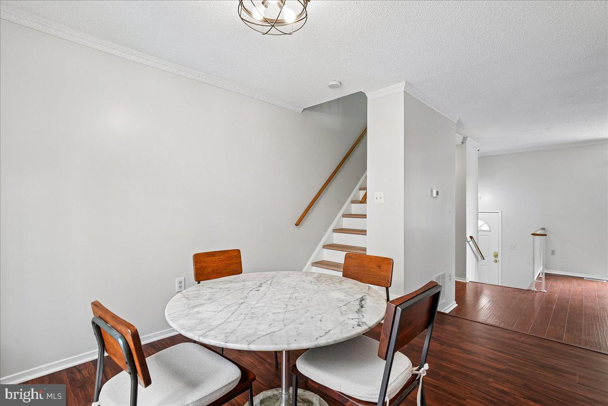 2374 Branleigh Park Ct Property Photo 9