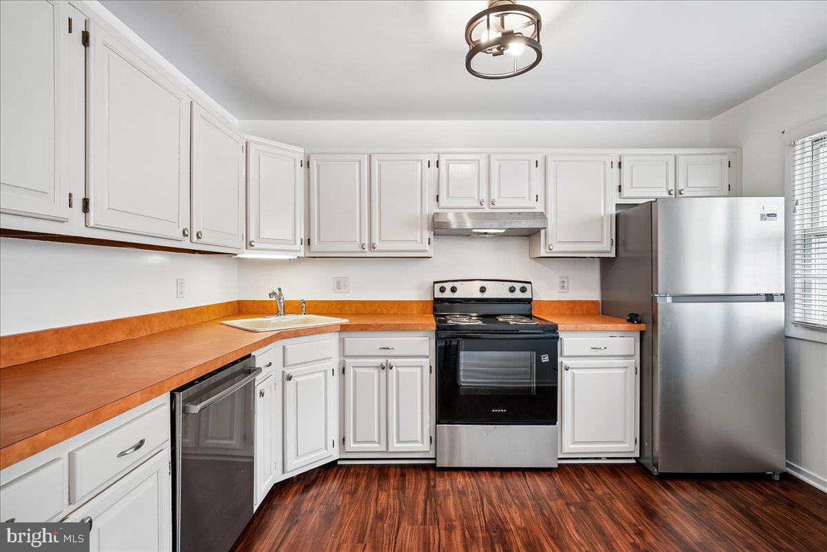 2374 Branleigh Park Ct Property Photo 12