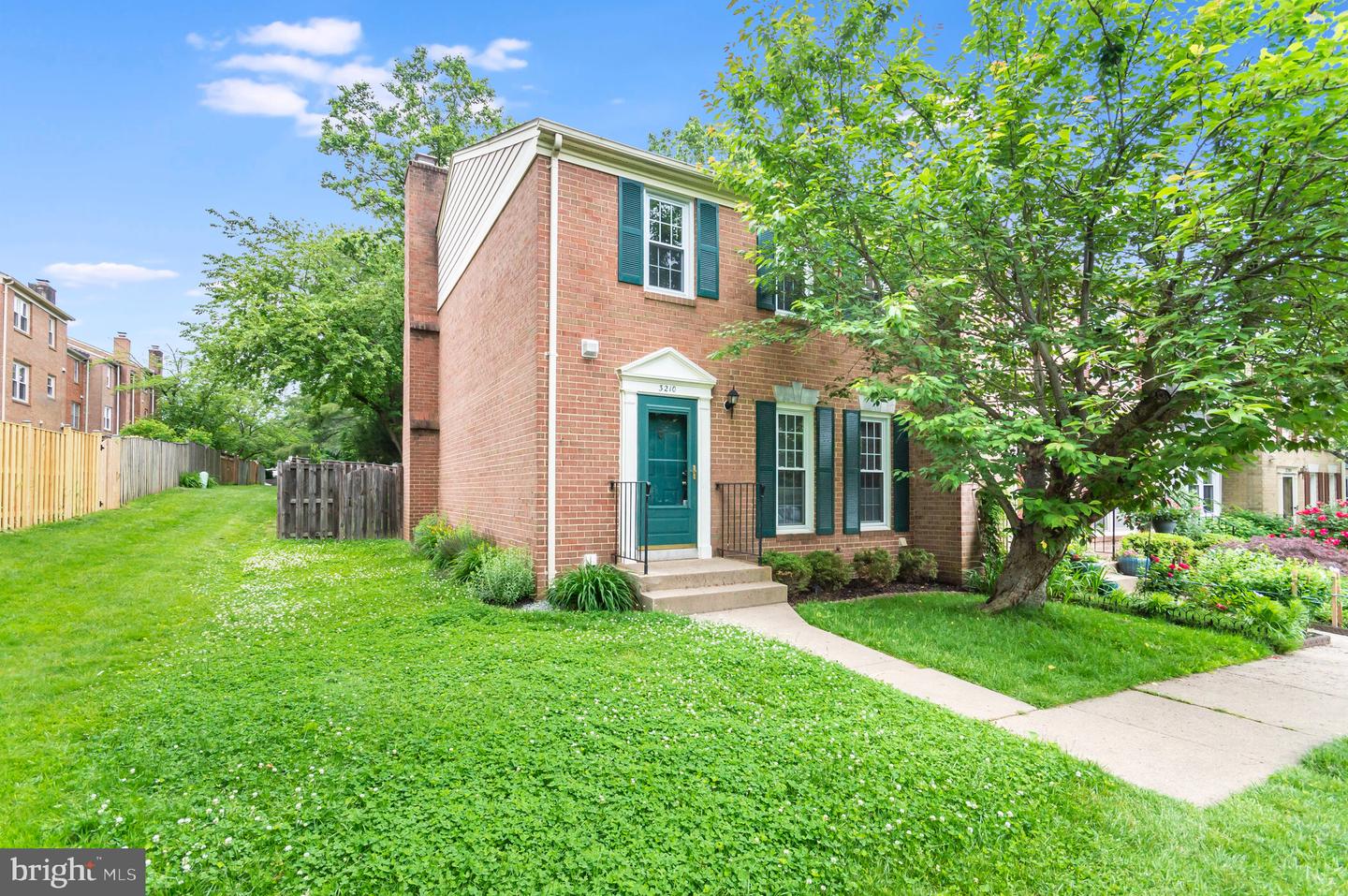 3210 GEMSTONE CT Property Photo 1
