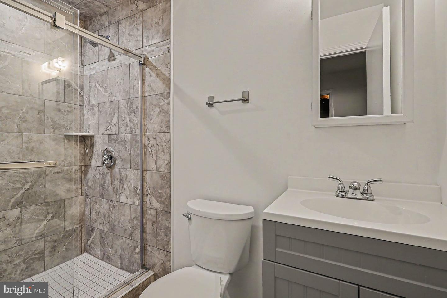 3210 Gemstone Ct Property Photo 16