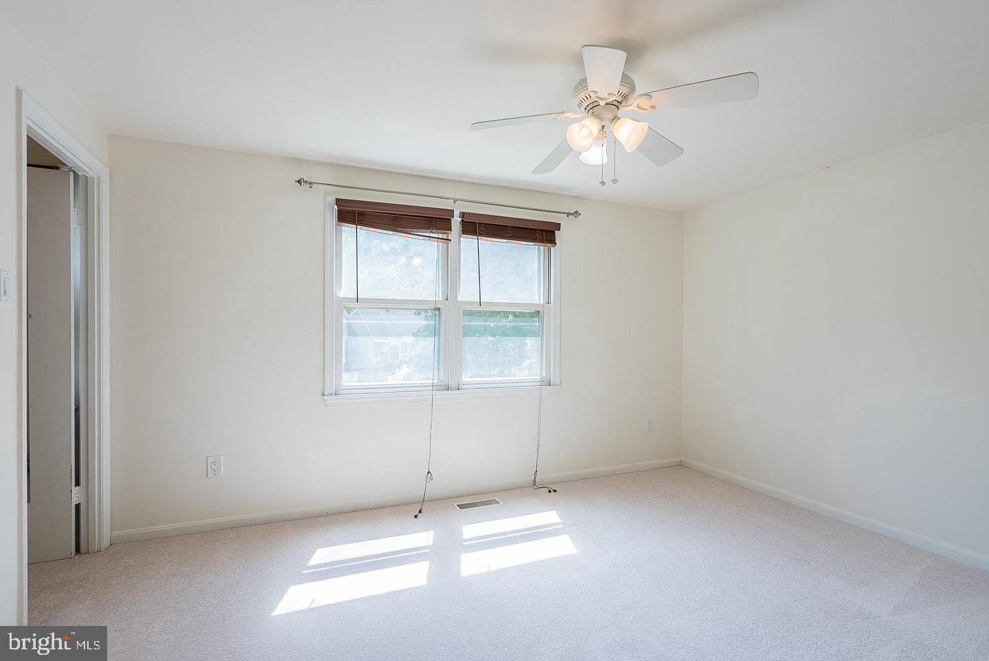 3048 Silent Valley Dr Property Photo 23