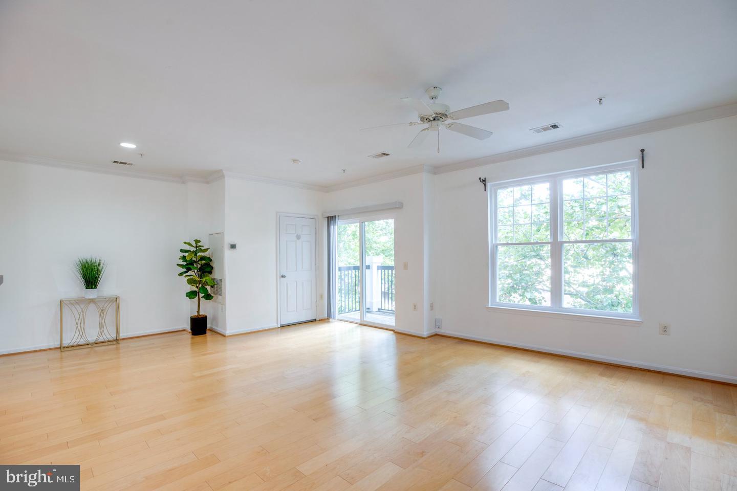 11321 Aristotle Dr #3-303 Property Photo 7