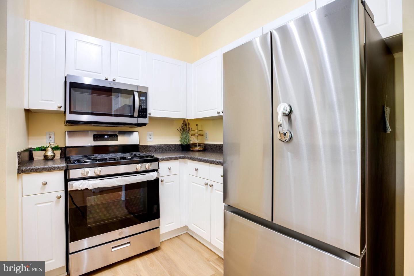 11321 Aristotle Dr #3-303 Property Photo 21