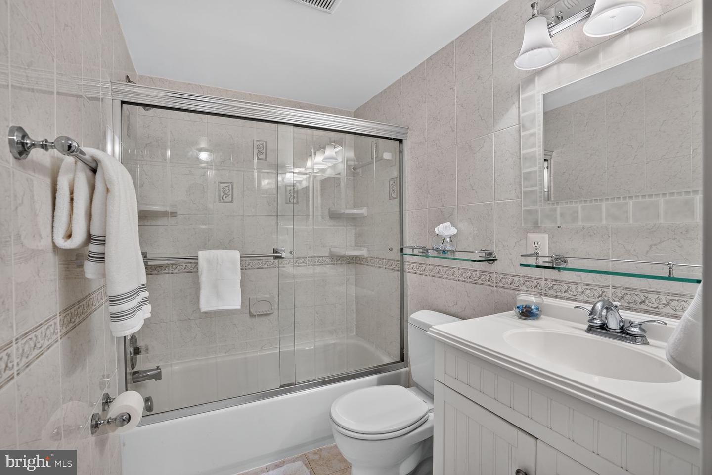 7821 Enola St #105 Property Photo 12