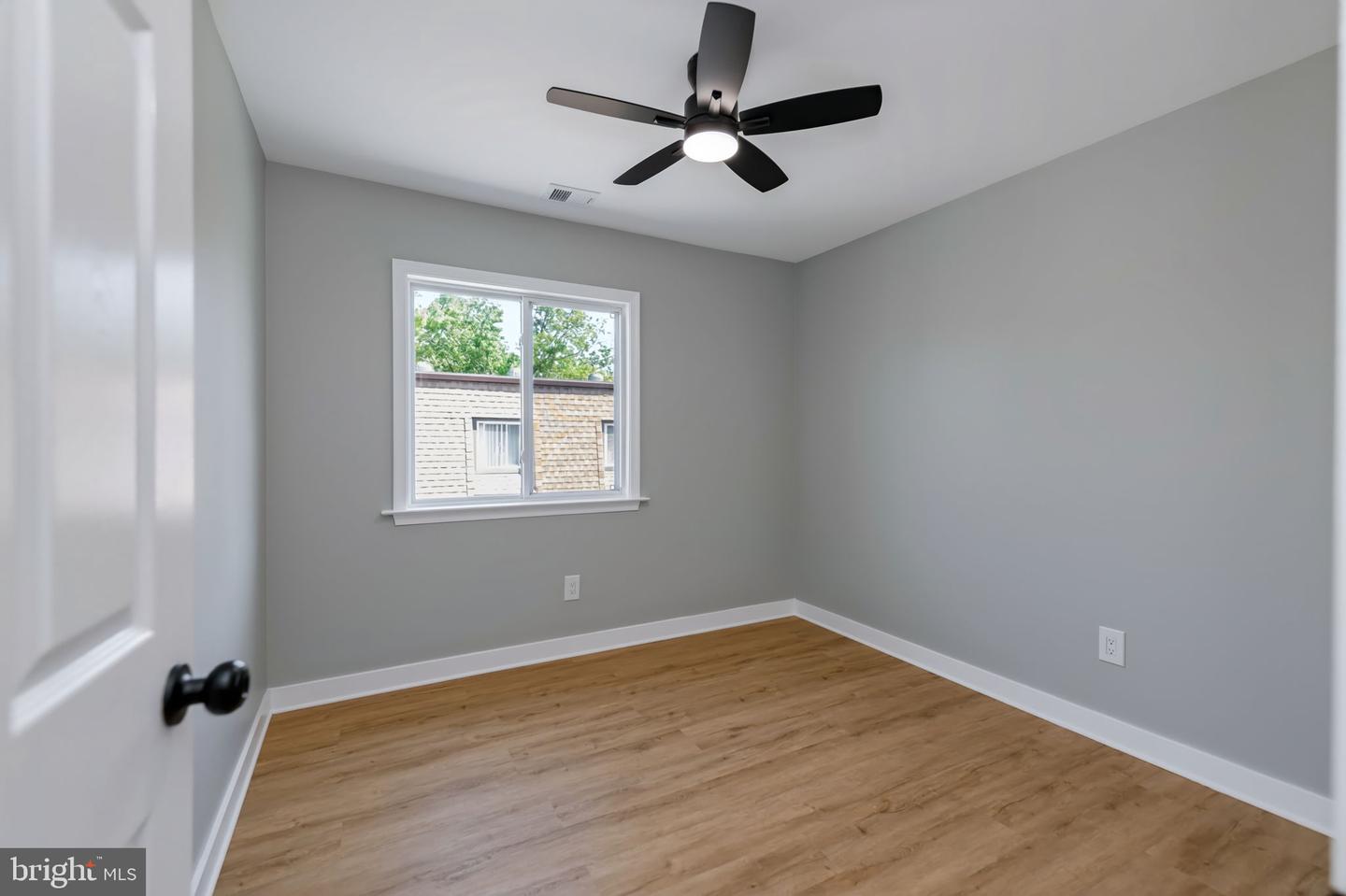 3861 Manzanita Pl #56e Property Photo 12