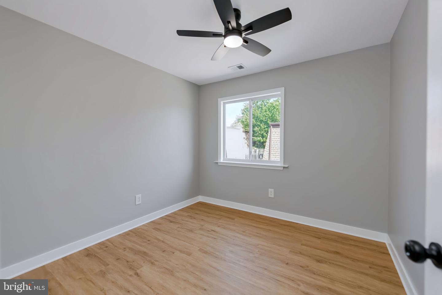 3861 Manzanita Pl #56e Property Photo 14