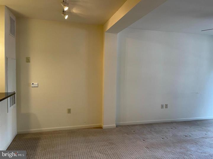 2665 Prosperity Ave #216 Property Photo 6
