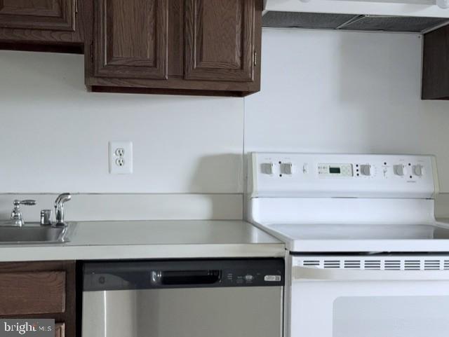 3713 S George Mason Dr S #704 Property Photo 12