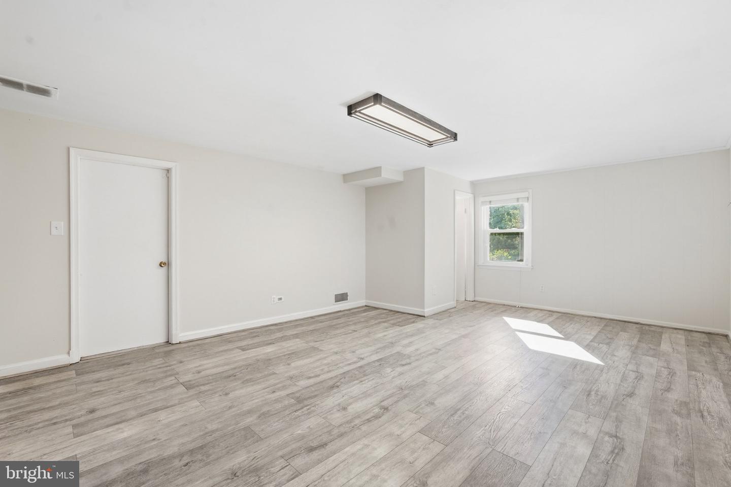 5008 Larno Dr Property Photo 20