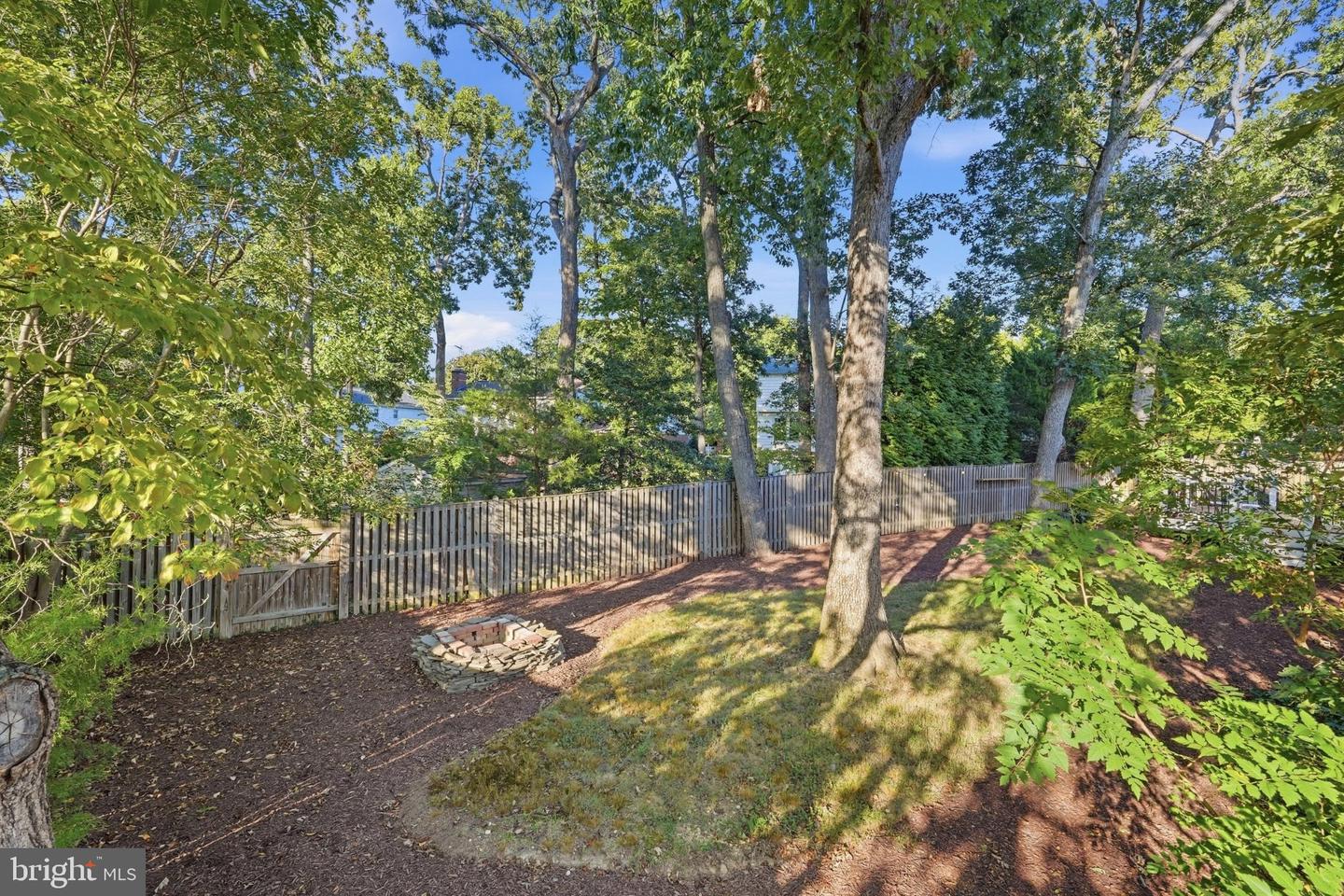 5008 Larno Dr Property Photo 23