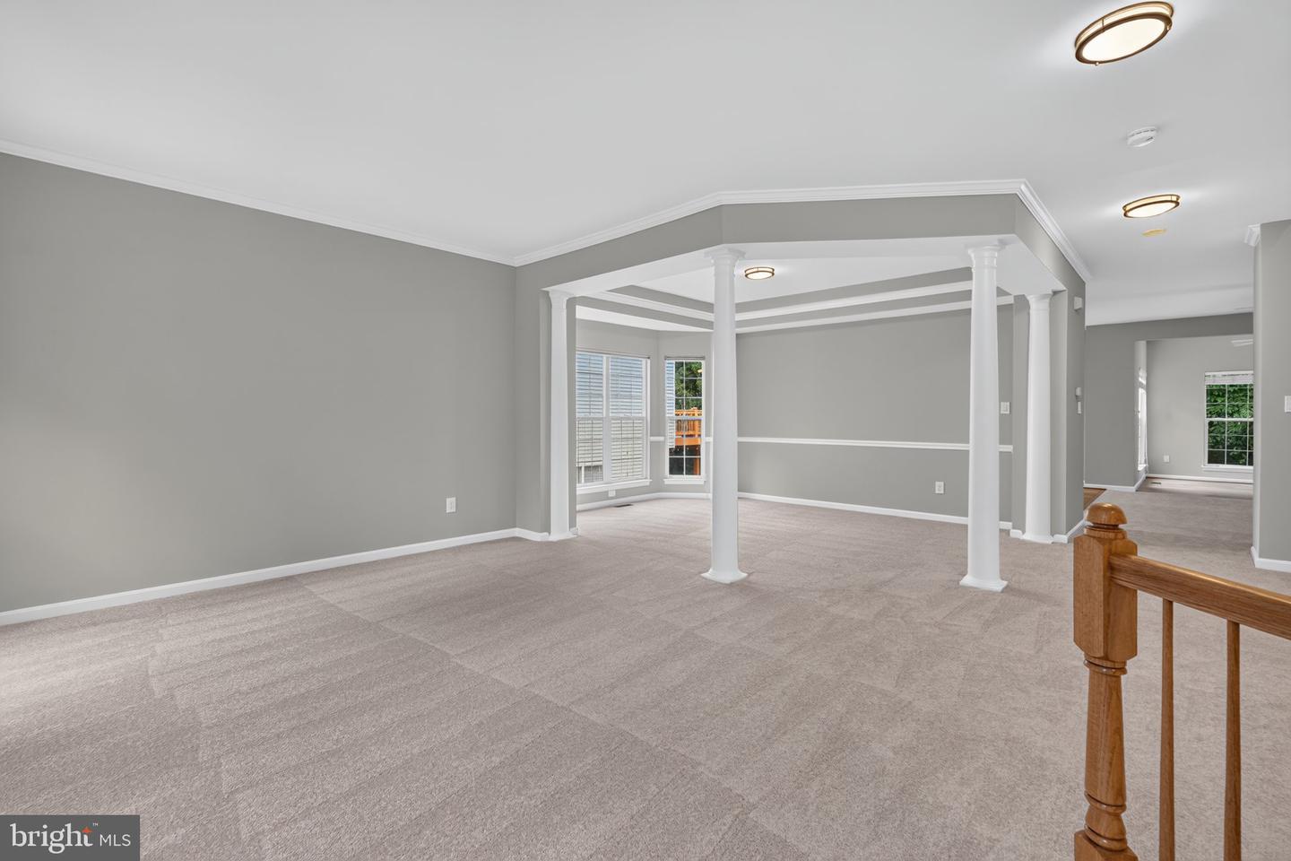 6585 Mckenna Way Property Photo 4
