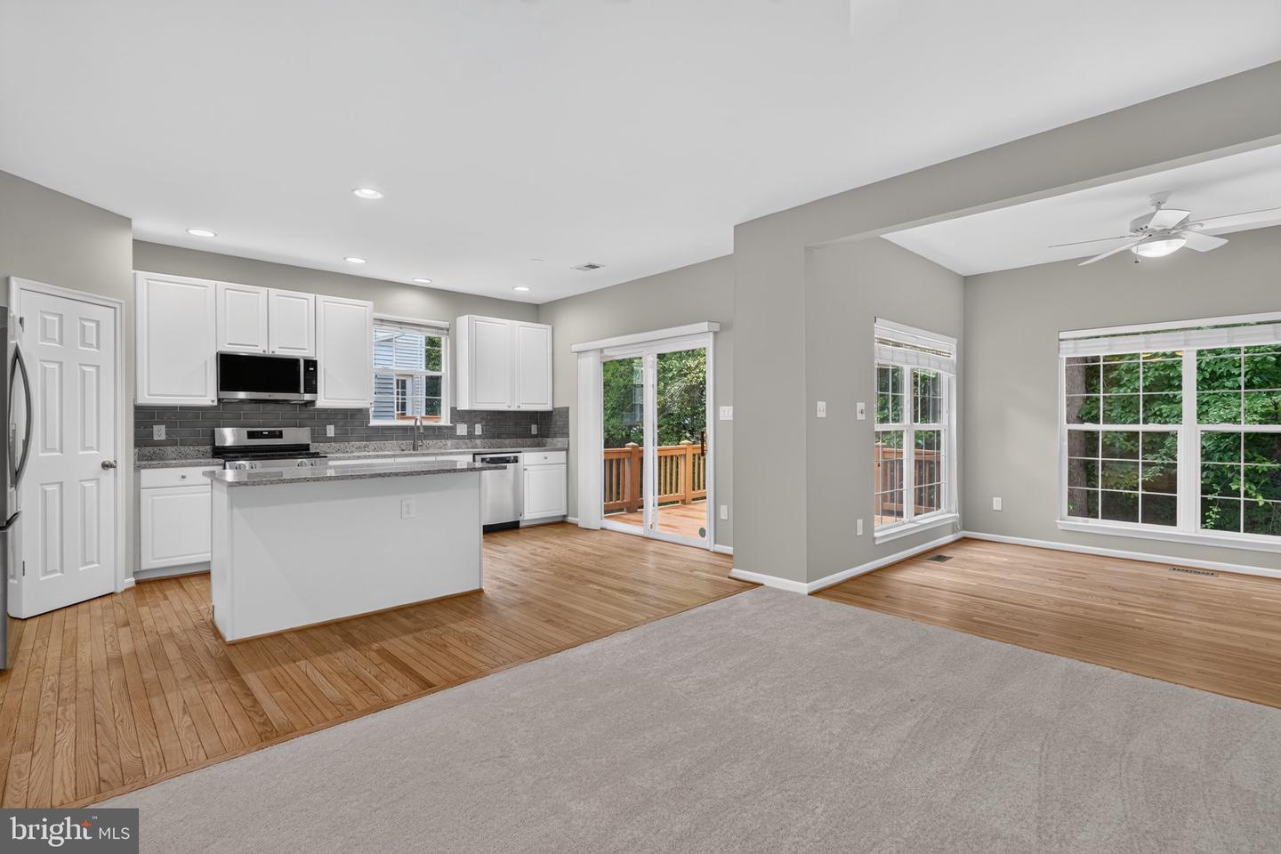 6585 Mckenna Way Property Photo 15